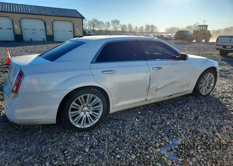 2012 Chrysler 300C Luxury from USA, damaged, VIN 2C3CCAPTXCH229381